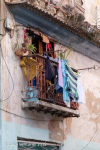 La Havana - Poggiolo nella Habana vieja