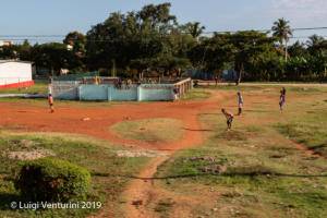 Trinidad - jugando beisbol