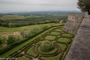 Castello di Brolio - Giardini         
